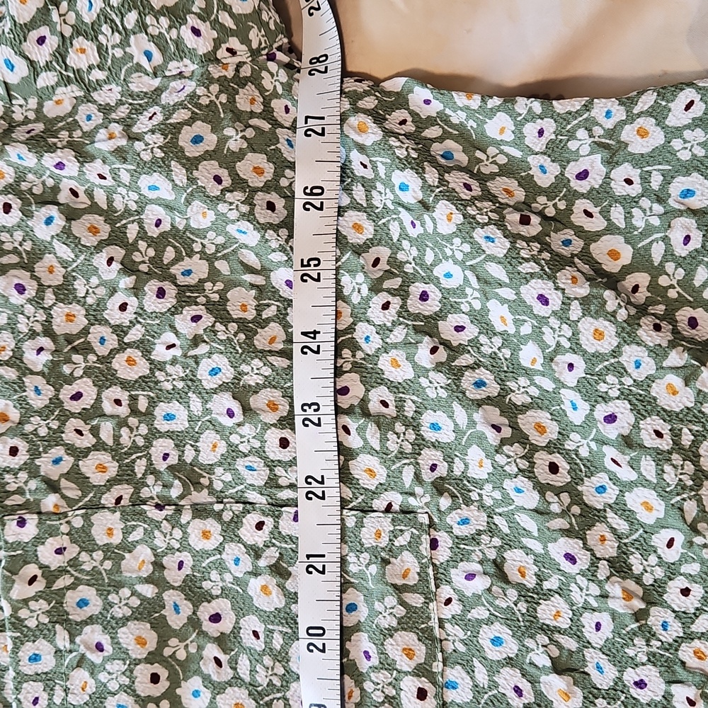 Floral Green button up Shirt - Picture 4 of 5